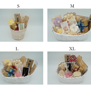 Exkluzív ajándékcsomagok Anyák Napjára - esküvő - emlék & ajándék - szülőköszöntő ajándék - Meska.hu