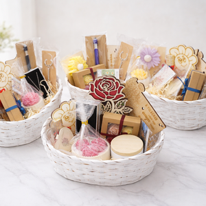 Exkluzív ajándékcsomagok Anyák Napjára, Esküvő, Emlék & Ajándék, Szülőköszöntő ajándék, Gravírozás, pirográfia, Gyertya-, mécseskészítés, MESKA