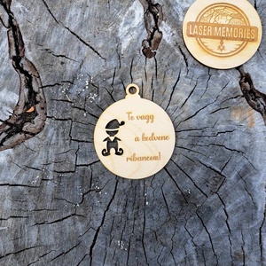 Alternatív karácsonyfadísz - karácsony - karácsonyi lakásdekoráció - karácsonyfadíszek - Meska.hu