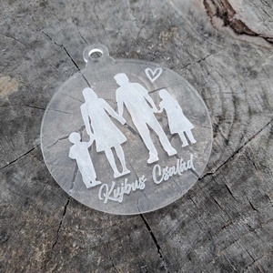 Családi karácsonyfadísz plexi - karácsony - karácsonyi lakásdekoráció - karácsonyfadíszek - Meska.hu