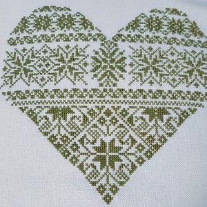 Szíves kispárna - otthon & életmód - lakástextil - párna & párnahuzat - Meska.hu