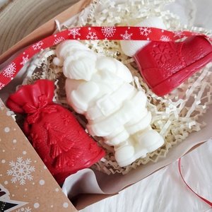 Kézműves karácsonyi gyertyacsomag  Illatos Szójaviasz Gyertyák Díszdobozban - karácsony - karácsonyi lakásdekoráció - karácsonyi illatgyertya, mécses - Meska.hu