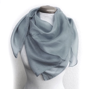 szürke selyemkendő 90x90, Ruha & Divat, Sál, Sapka, Kendő, Kendő, Selyemfestés, MESKA