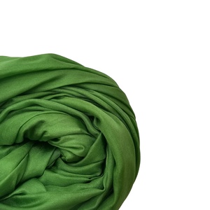 levélzöld selyemsál STÓLA méretben, Ruha & Divat, Sál, Sapka, Kendő, Sál, Festett tárgyak, MESKA