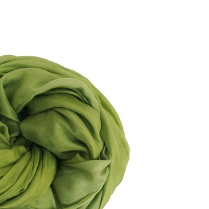 olíva zöld selyemsál STÓLA méretben, Ruha & Divat, Sál, Sapka, Kendő, Sál, Festett tárgyak, MESKA
