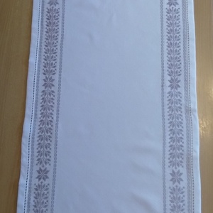 Asztalközép, terítő - otthon & életmód - dekoráció - asztal és polc dekoráció - asztaldísz - Meska.hu