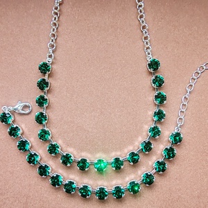 Emerald zöld kristály karkötő  - ékszer - karkötő - karperec - Meska.hu