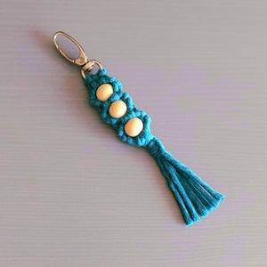 Makramé kulcstartó/táskadísz - Perle - teal mini, Táska & Tok, Kulcstartó & Táskadísz, Táskadísz, Csomózás, Meska