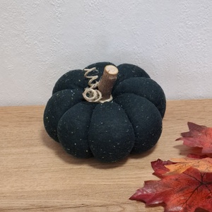 Őszi varrott tök dekoráció /11 cm/, Otthon & Életmód, Dekoráció, Halloween, Halloweeni tök, Varrás, MESKA