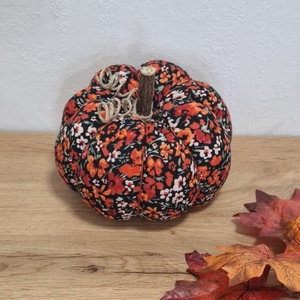 Őszi varrott tök dekoráció /12 cm/, Otthon & Életmód, Dekoráció, Halloween, Halloweeni tök, Varrás, MESKA