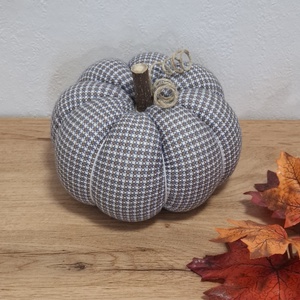 Őszi varrott tök dekoráció /12 cm/, Otthon & Életmód, Dekoráció, Halloween, Halloweeni tök, Varrás, MESKA