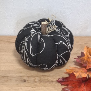 Őszi varrott tök dekoráció /12 cm/, Otthon & Életmód, Dekoráció, Halloween, Halloweeni tök, Varrás, MESKA