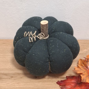 Őszi varrott tök dekoráció /16 cm/, Otthon & Életmód, Dekoráció, Halloween, Halloweeni tök, Varrás, MESKA