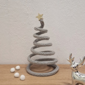 Drót karácsonyfa /kicsi/, Karácsony, Karácsonyi lakásdekoráció, Karácsonyfa, grincsfa, Csomózás, MESKA