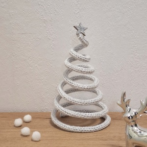 Drót karácsonyfa /kicsi/, Karácsony, Karácsonyi lakásdekoráció, Karácsonyfa, grincsfa, Csomózás, MESKA