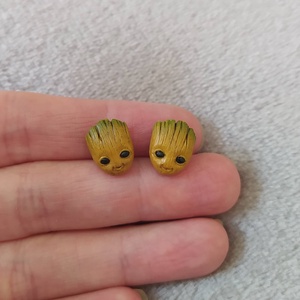 Baby Groot bedugós fülbevaló - Meska.hu