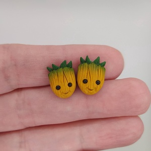 Baby Groot bedugós fülbevaló - Meska.hu