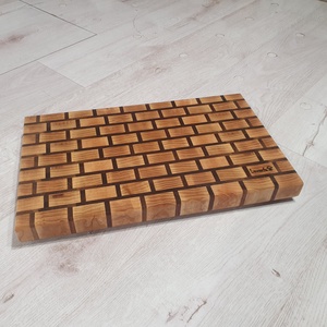 Téglamintás bütüs vágódeszka - otthon & életmód - konyhafelszerelés, tálalás - sütés, főzés - vágódeszka - Meska.hu