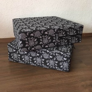 Padlópárna, ülésmagasító párna, vízlepergető huzattal  - otthon & életmód - lakástextil - párna & párnahuzat - Meska.hu