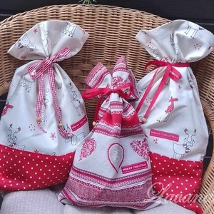 Karácsonyi ajándékzsák - karácsony - karácsonyi ajándékozás - karácsonyi ajándékcsomagolás - Meska.hu