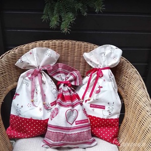 Karácsonyi ajándékzsák - karácsony - karácsonyi ajándékozás - karácsonyi ajándékcsomagolás - Meska.hu