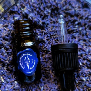 Orvosi levendula illóolaj, 100 % tisztaságú, 5 ml - szépségápolás - dezodor & parfüm - Meska.hu