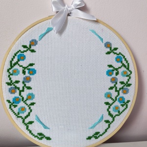 Keresztszemes hímzett fényképtartó keret, Otthon & Életmód, Dekoráció, Kép & Falikép, Képkeret, Hímzés, MESKA