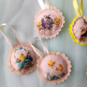 Filc húsvéti dísz - otthon & életmód - dekoráció - dísztárgy - Meska.hu