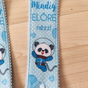 Filc könyvjelző - könyv & zene - könyvjelző - Meska.hu