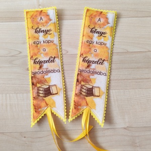 Filc könyvjelző, Könyv & Zene, Könyvjelző, Varrás, MESKA