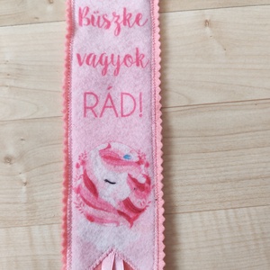 Filc könyvjelző - könyv & zene - könyvjelző - Meska.hu