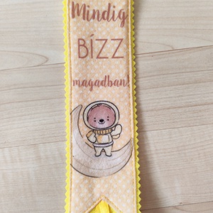 Filc könyvjelző - könyv & zene - könyvjelző - Meska.hu