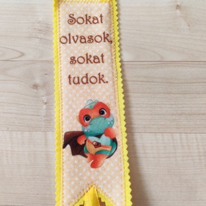 Filc könyvjelző - könyv & zene - könyvjelző - Meska.hu