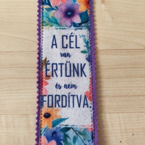 Filc könyvjelző - könyv & zene - könyvjelző - Meska.hu