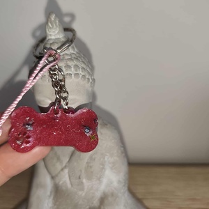 Piros csont alakú kulcstartó - táska & tok - kulcstartó & táskadísz - kulcstartó - Meska.hu