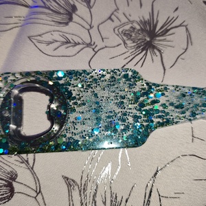 LAYANNA sörnyitó - Meska.hu