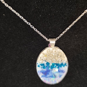 Kék virágos nyaklánc  - ékszer - nyaklánc - medálos nyaklánc - Meska.hu