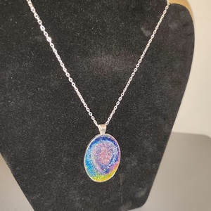 Szivárvány med�los nyaklánc  - ékszer - nyaklánc - medálos nyaklánc - Meska.hu