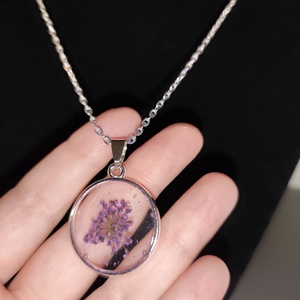 Lila szárított virágos nyakl�nc , Ékszer, Nyaklánc, Medálos nyaklánc, Mindenmás, MESKA