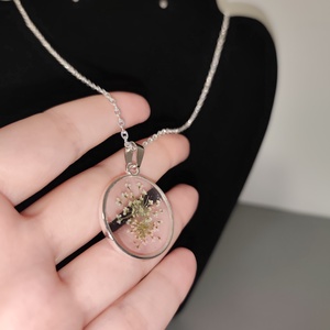 Sárga szárított virágos nyakl�nc  - ékszer - nyaklánc - medálos nyaklánc - Meska.hu