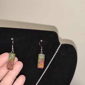 Szivárvány színű ékszerszett  - ékszer - ékszerszett - Meska.hu