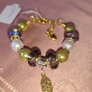 Csodaszép gyöngy karkötők - ékszer - karkötő - gyöngyös karkötő - Meska.hu