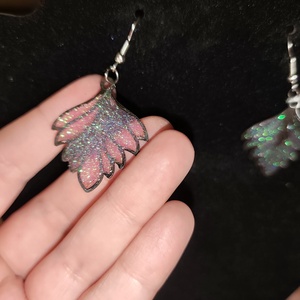 Rózsaszín falevél fülbevaló - ékszer - fülbevaló - lógó fülbevaló - Meska.hu