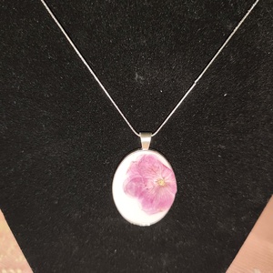 Valódi virágból készült nyaklánc - ékszer - nyaklánc - medálos nyaklánc - Meska.hu