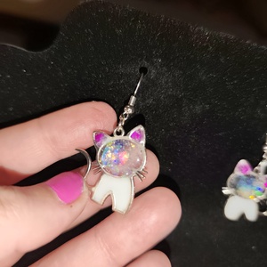 Cicás fülbevaló - ékszer - fülbevaló - lógó fülbevaló - Meska.hu