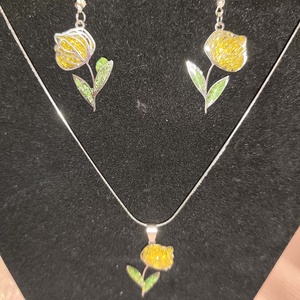 Tulipános ékszerszettek két színben - Meska.hu