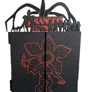 Stranger Things Kinder Joy állvany - otthon & életmód - dekoráció - asztal és polc dekoráció - dekorációs tál, tartó - Meska.hu