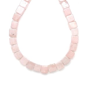 Rózskvarc kocka 6-7mm  ékszerkészítő alapanyag (füzér), Kellékek & szerszámok, Ásvány alapanyag, Ásványfüzér, , MESKA