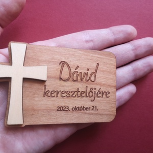 Kereszt, keresztelési emlék - játék & sport - keresztelőajándékok - Meska.hu