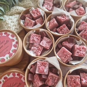 Málnás panna cotta illatviasz  - otthon & életmód - gyertya, illat, aroma - illatviasz - Meska.hu